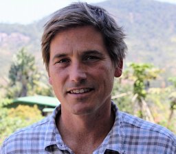 Matthew H Bonds