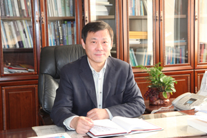 Qingwei Li