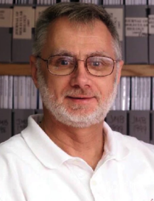 Peter M Steinert