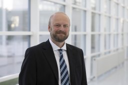 Hedegaard Chris J