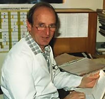 Barry Laing Munday (Barry L. Munday)