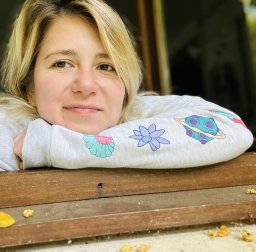 Emanuela Boros