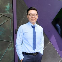 Yihuan Yan