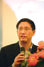 Xianping Lu