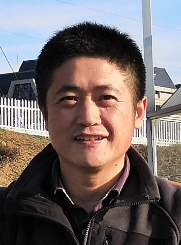 Zhenghua Hu
