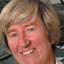 Leonie J Rennie