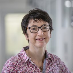 Catherine Léon