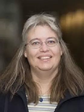 L.M. (Linda) Kamp