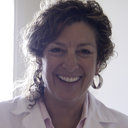Elizabeth R Mueller