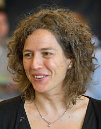 Lucia Loureiro-Porto
