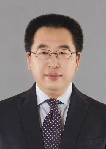 Haimin Zhang