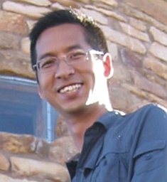 Hwang Wei Song