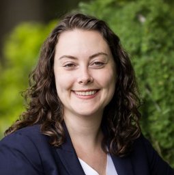 Elenbaas Laura
