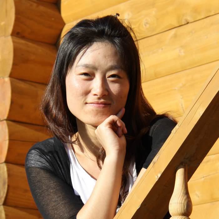 Weina Zhang