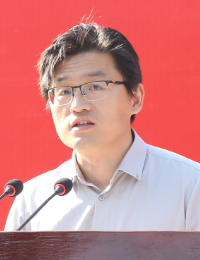 Jingzhen Du