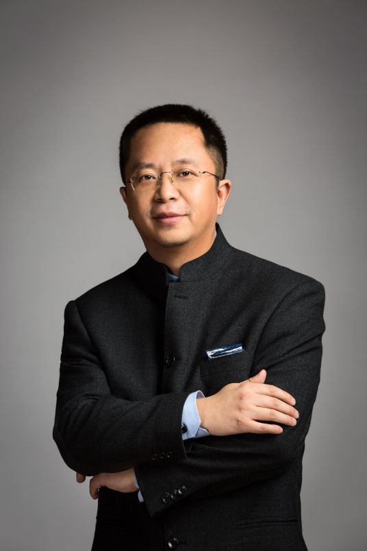 Hongyi Zhou