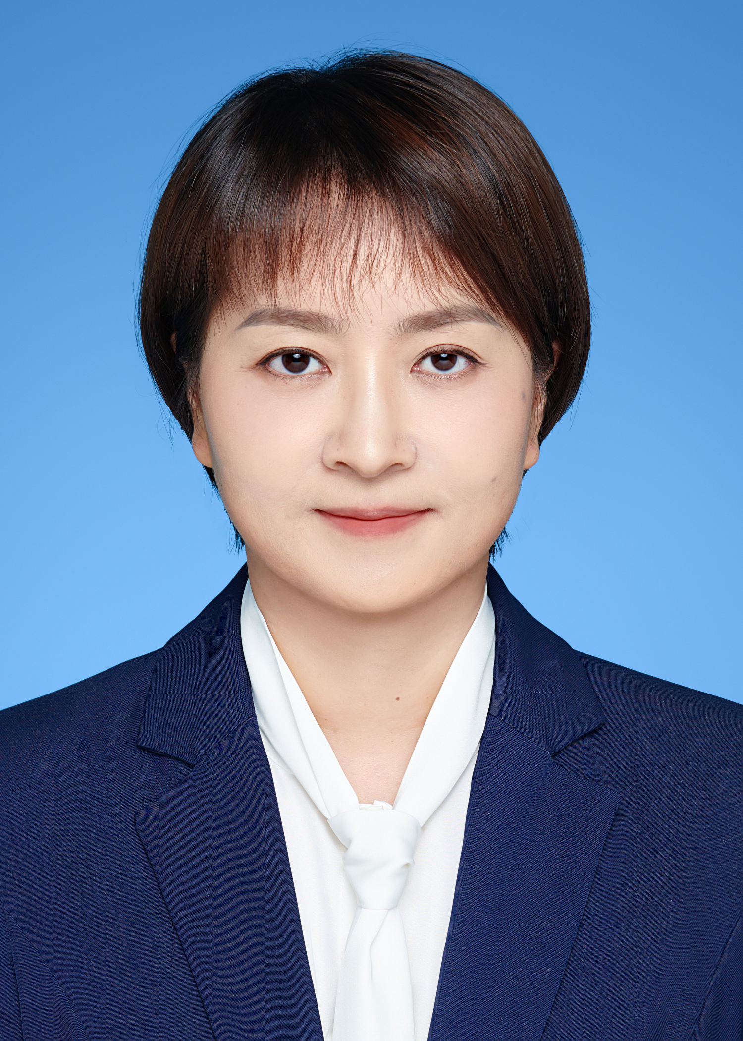 Kunli Zhang