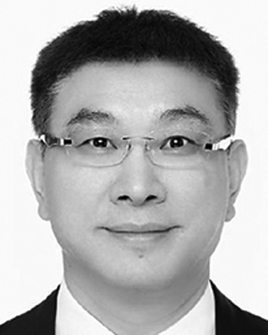 Wenwei Xu