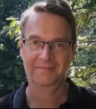 Markus F Damian