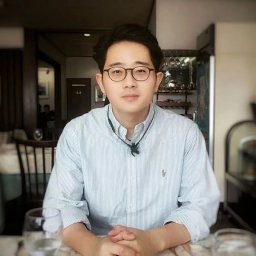 Mingzi Zhang
