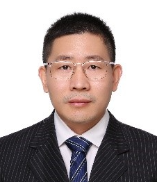 Weian Huang