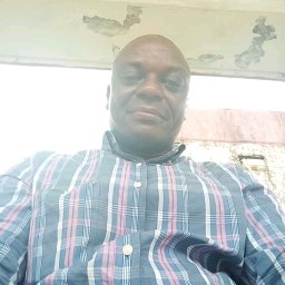 Raymond Ajang