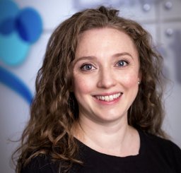 Caitlin E. Mills