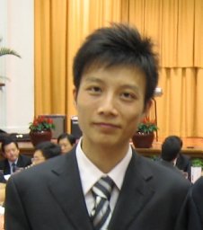 Zhiwen Luo