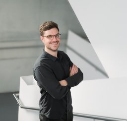 Schneider Tobias F