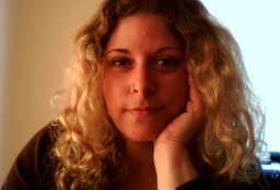 Ella T Sieradzki