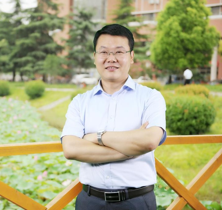 DeShun Zheng