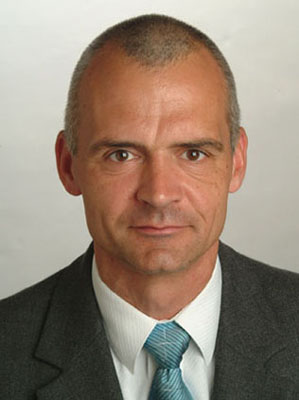 Lutz Nasdala