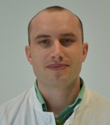 Szymon P Szafrański