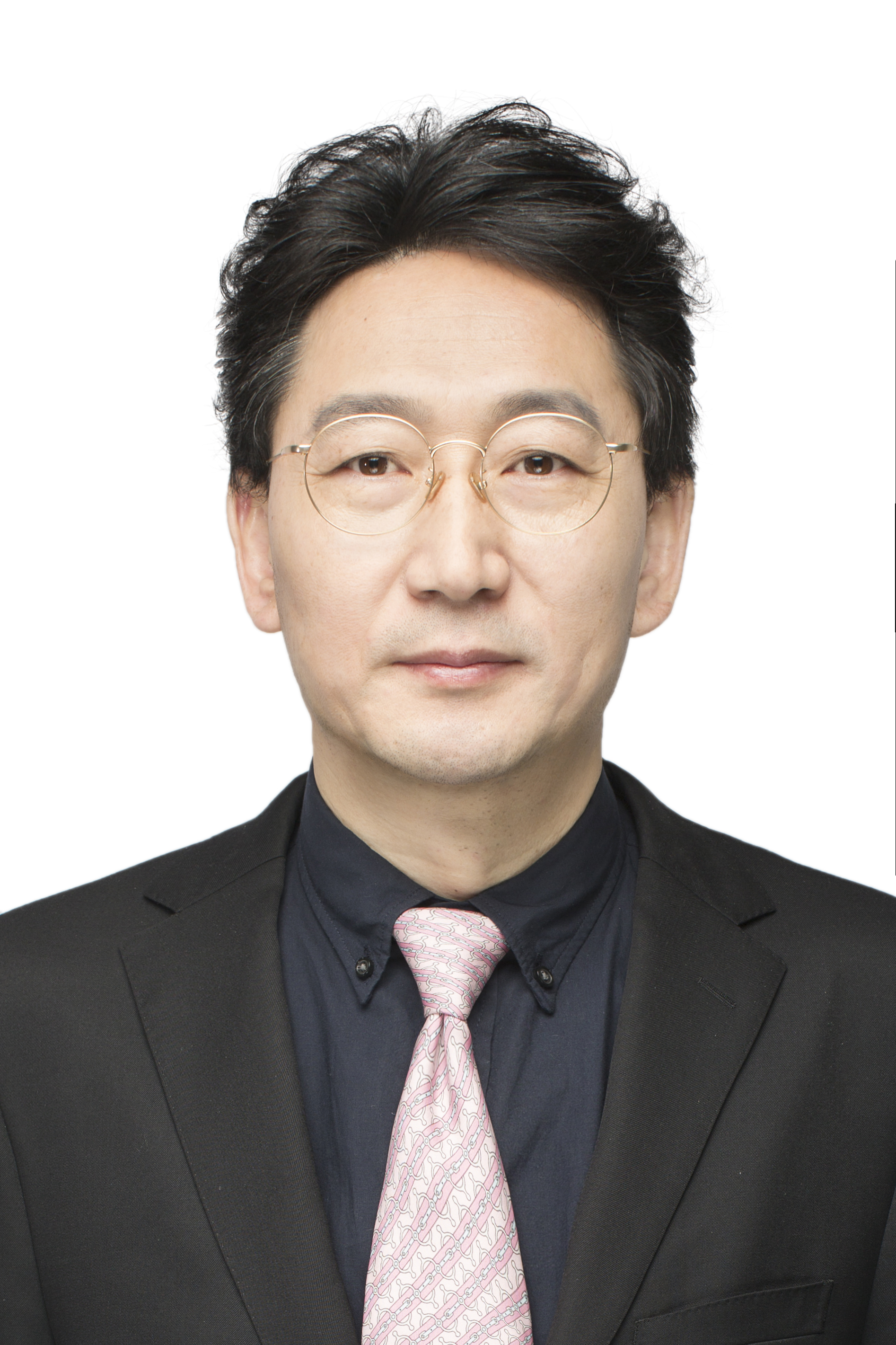 Qingshan Yang