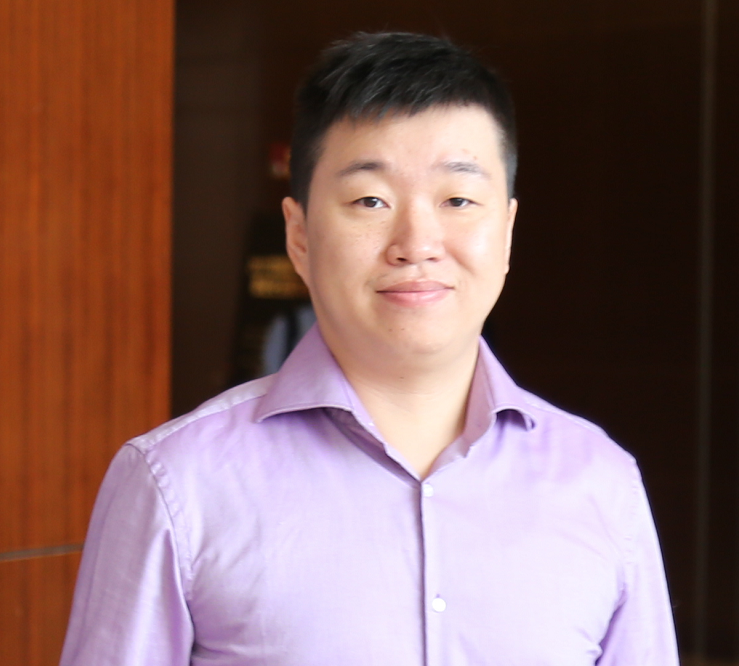 Longhui Zhang