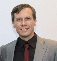 Paulo H. Schneider