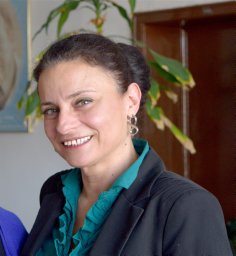 Iva Ugrinova