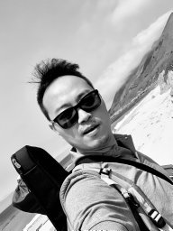 Zhen Liu