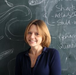 Sarah E. Gabbott