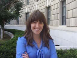 Lisa J. Dettling