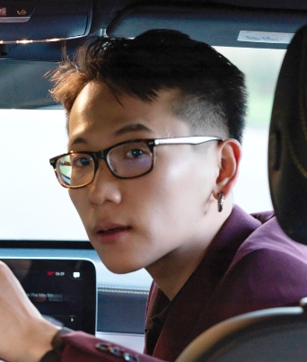 Yimeng(Damon) Zhang
