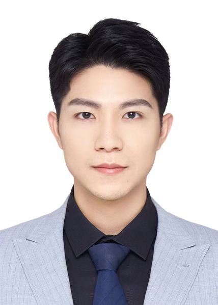 Xiang Luo