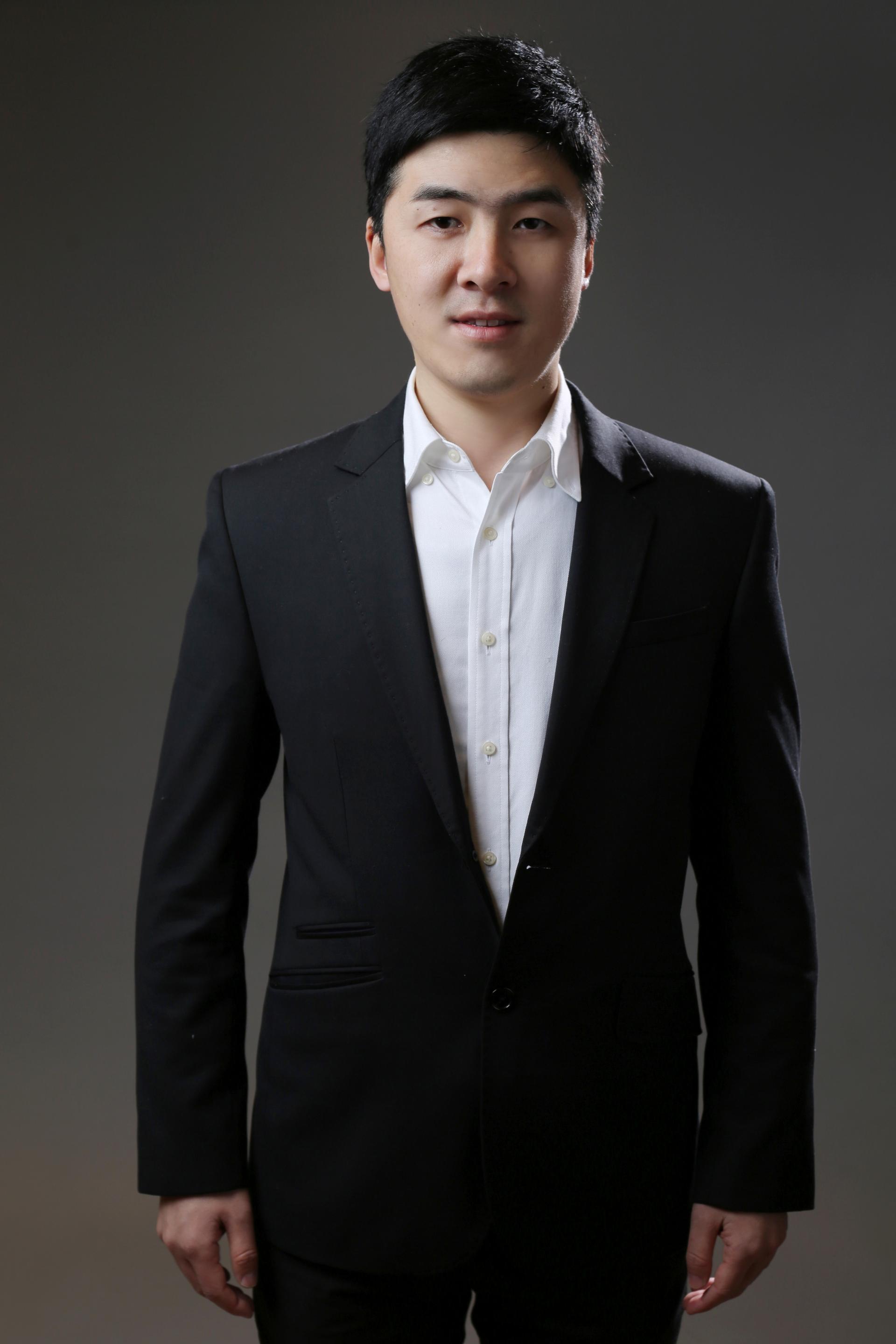 Dong Hou