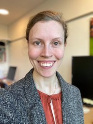 Natalie L Hauglund
