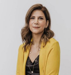 Nina Afshar