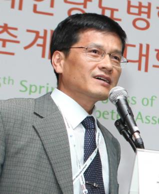 Jong Won Yun