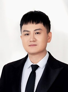 Lingwei Zeng