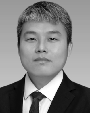 Yichuang Luo
