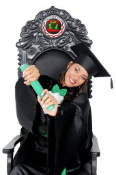 Thais B.L. Da Silva