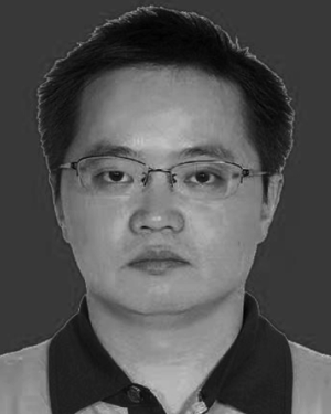Yuelong Pan